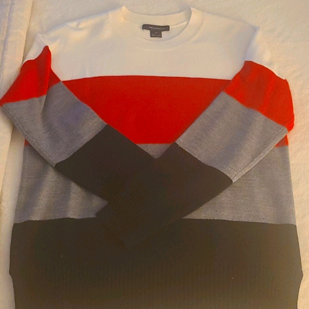 French connection sweater NWOT xs
